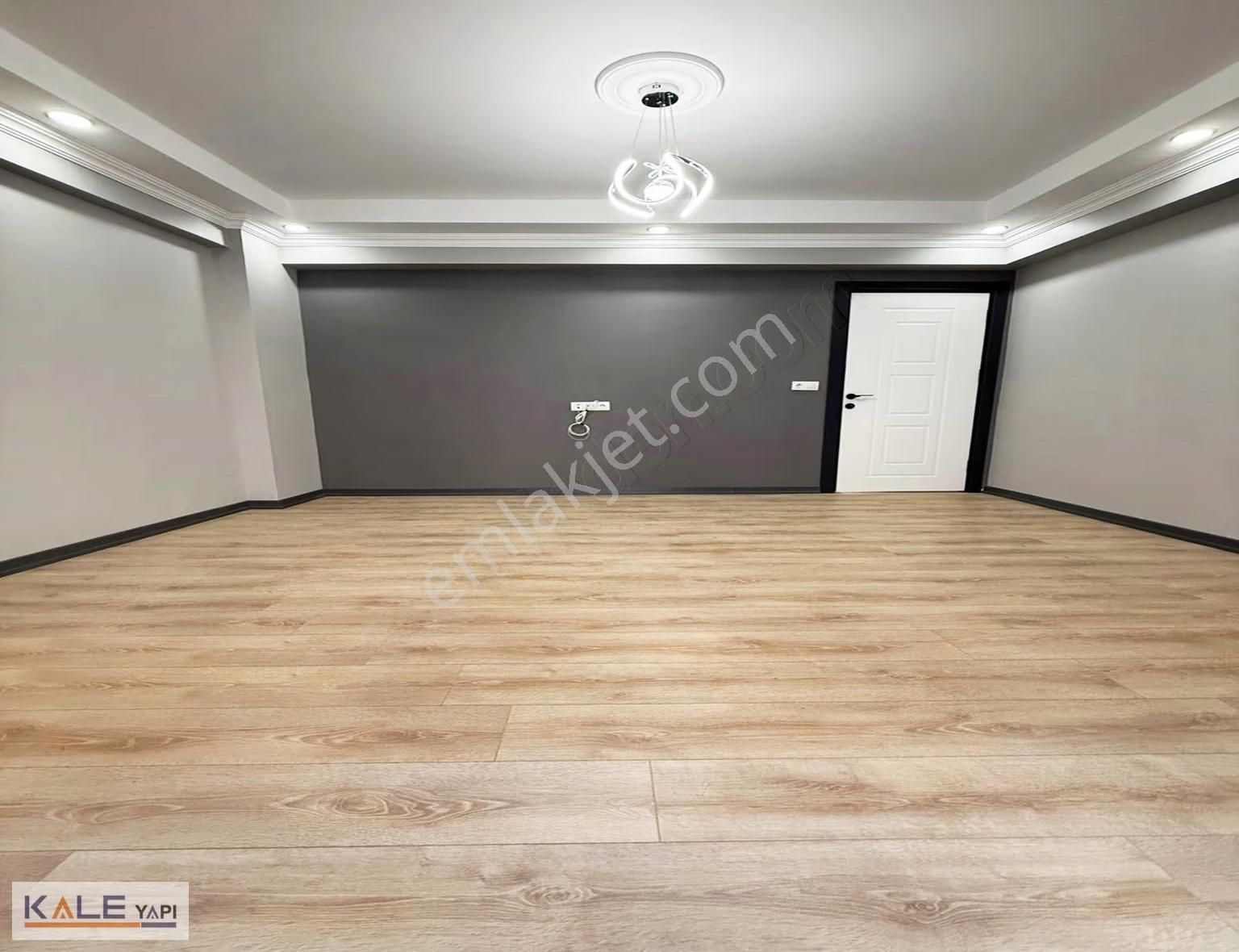 Bahçeşehir Lokasyonunda Tek Daire Üzeri Krediye Uygun Sıfır 2+1 - Görsel 21