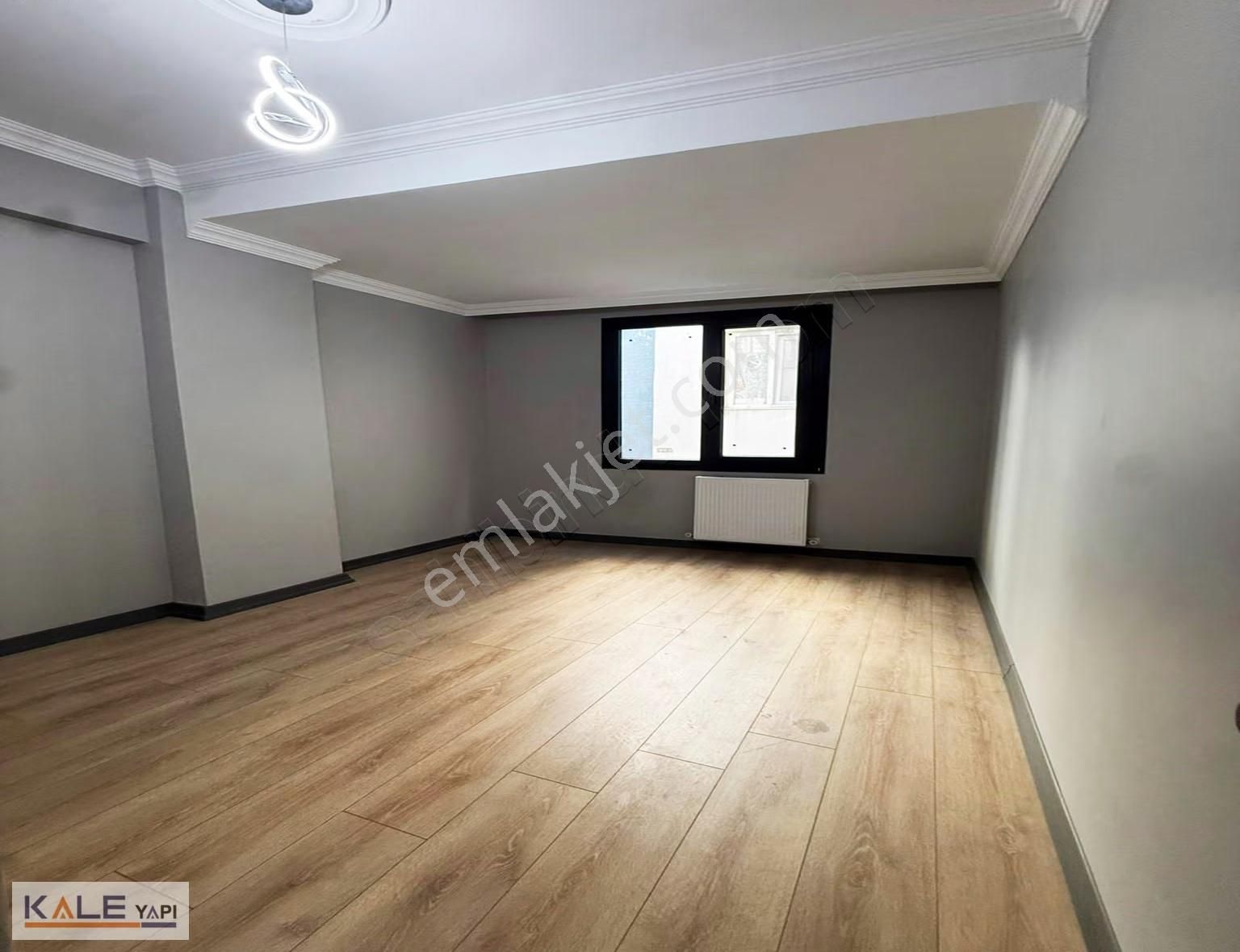 Bahçeşehir Lokasyonunda Tek Daire Üzeri Yüksek Giriş 2+1 - Görsel 8