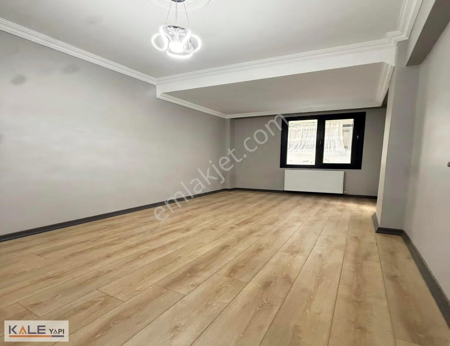 Bahçeşehir Lokasyonunda Tek Daire Üzeri Yüksek Giriş 2+1 - Görsel 11