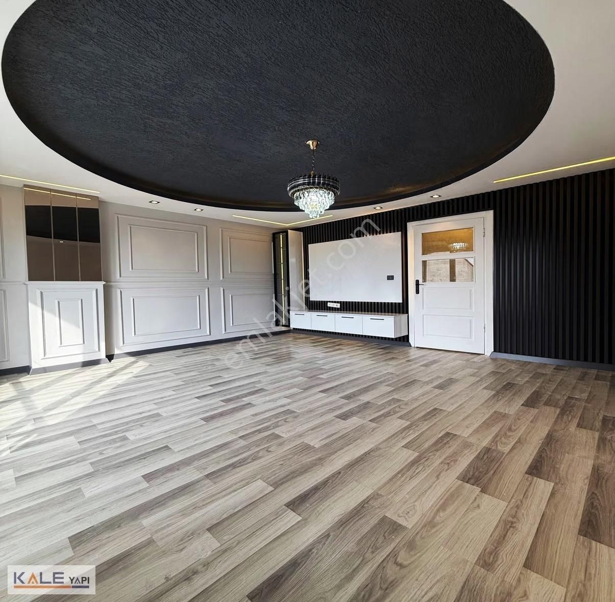 Bahçeşehire Komşu Tek Daire Üzeri Satılık 2+1 - Görsel 19