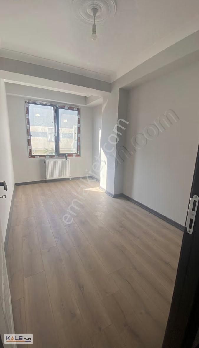 Avcılarda Göl Manzaralı Lüks Daireler - Görsel 9