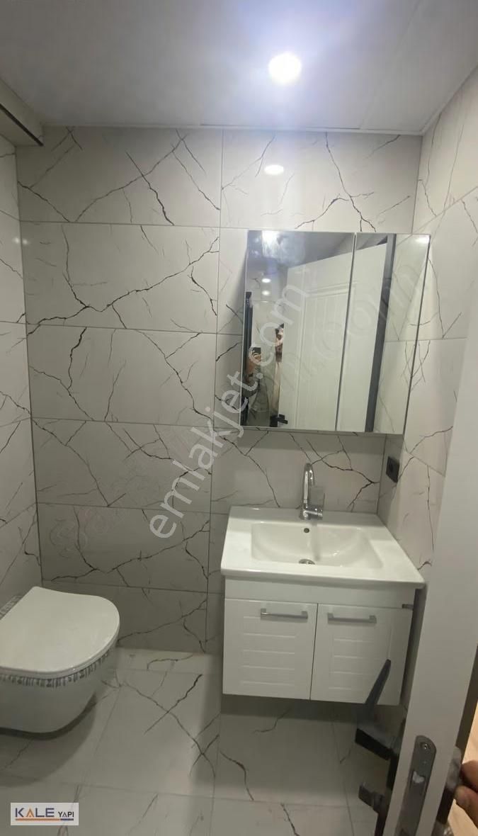 Avcılar Tahtakalede Dubleks Göl Manzaralı Daire