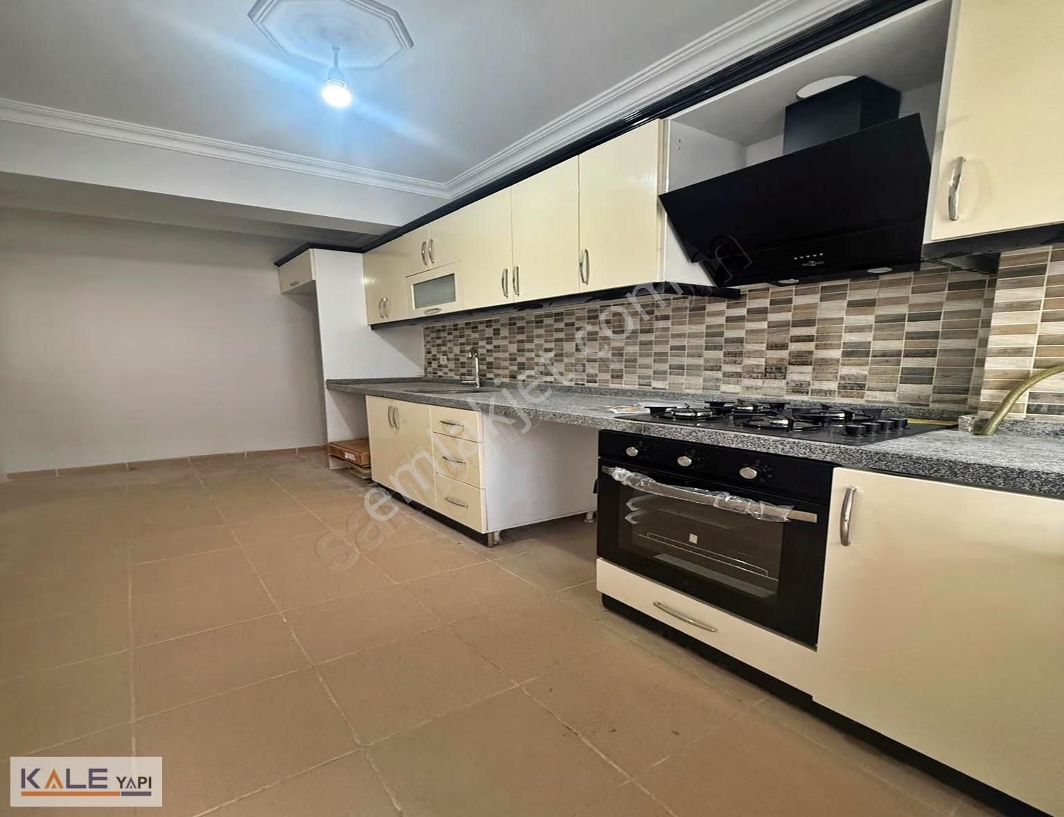 Avcılar Cihangirde Acil Satılık 2+1 Arakat - Görsel 24