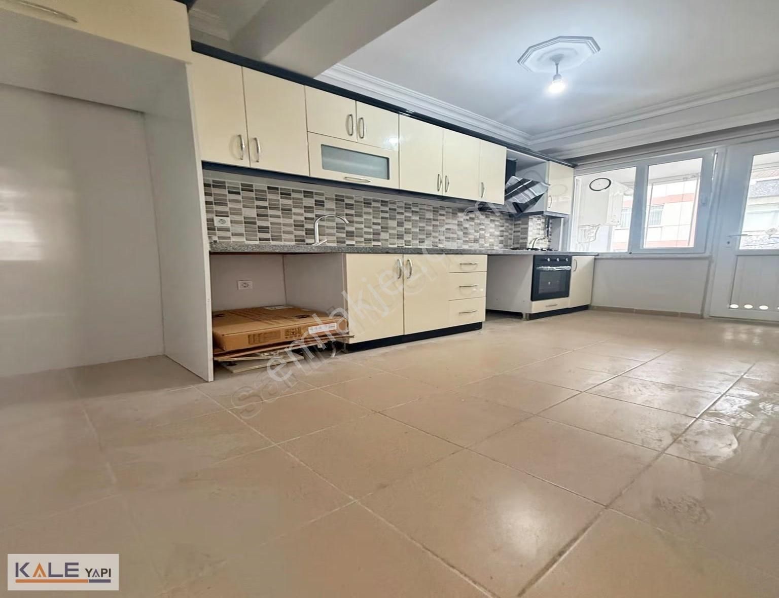 Avcılar Cihangirde Acil Satılık 2+1 Arakat - Görsel 19