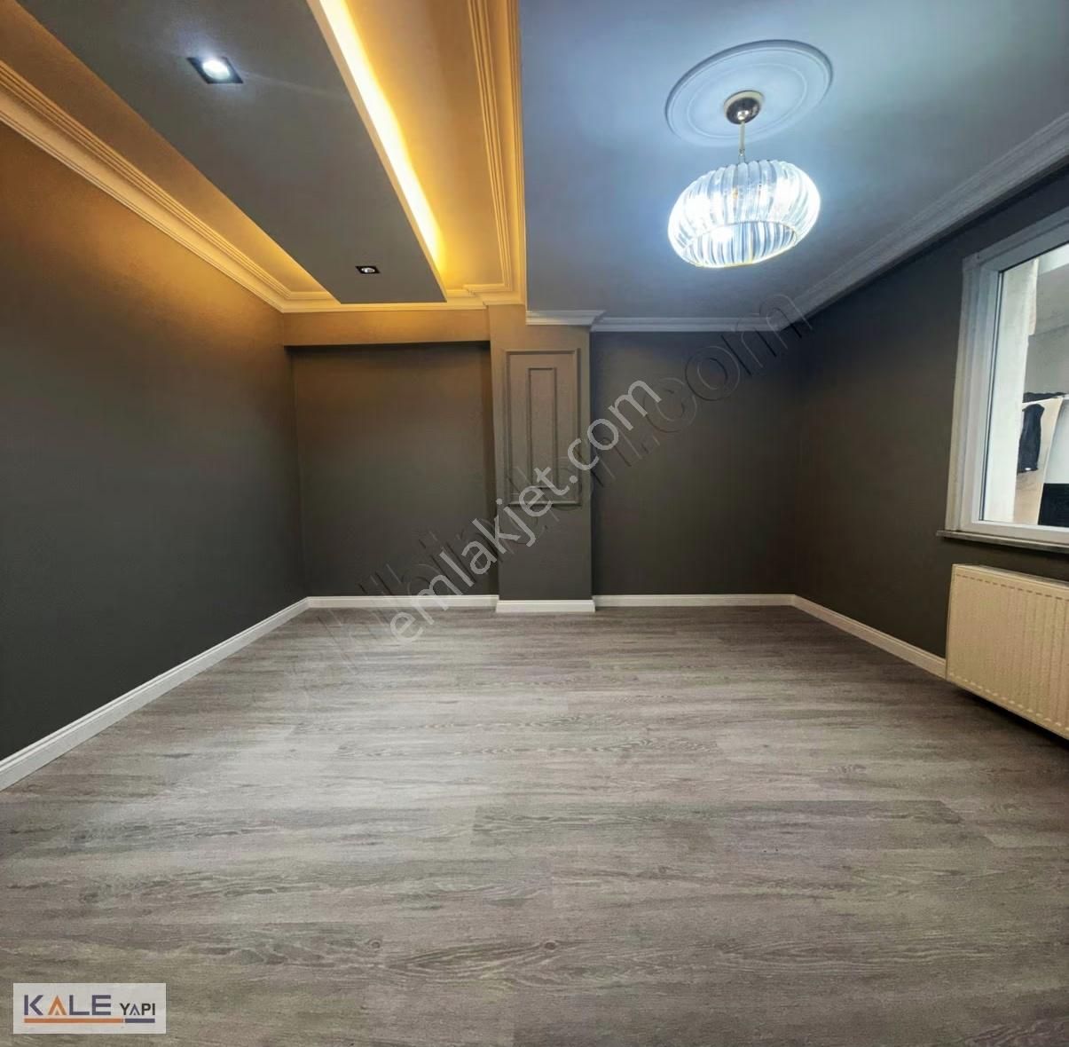 Bahçeşehir Lokasyonunda Yatırıma Uygun Satılık 3+1 - Görsel 32