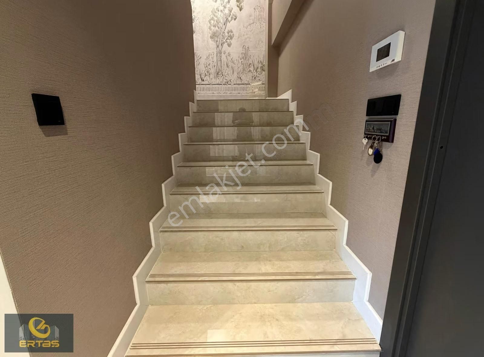 Özenle Tasarlanmış Muhteşem Villa - Görsel 16