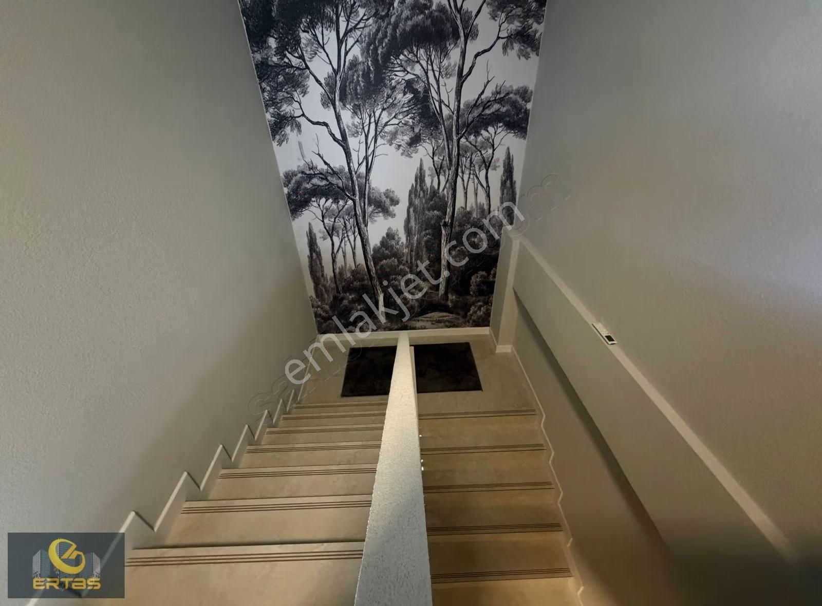 Özenle Tasarlanmış Muhteşem Villa - Görsel 11