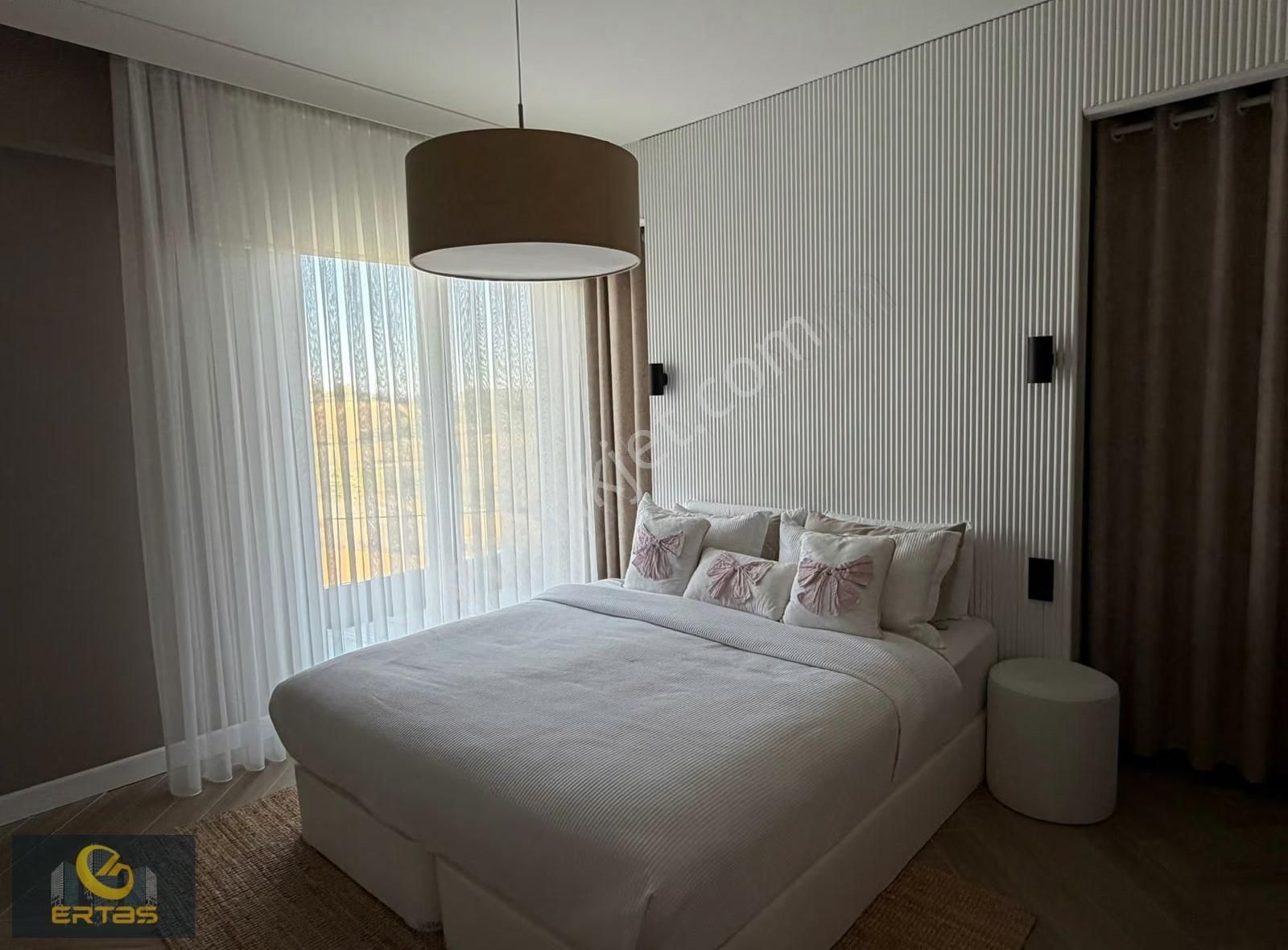 Özenle Tasarlanmış Muhteşem Villa - Görsel 28