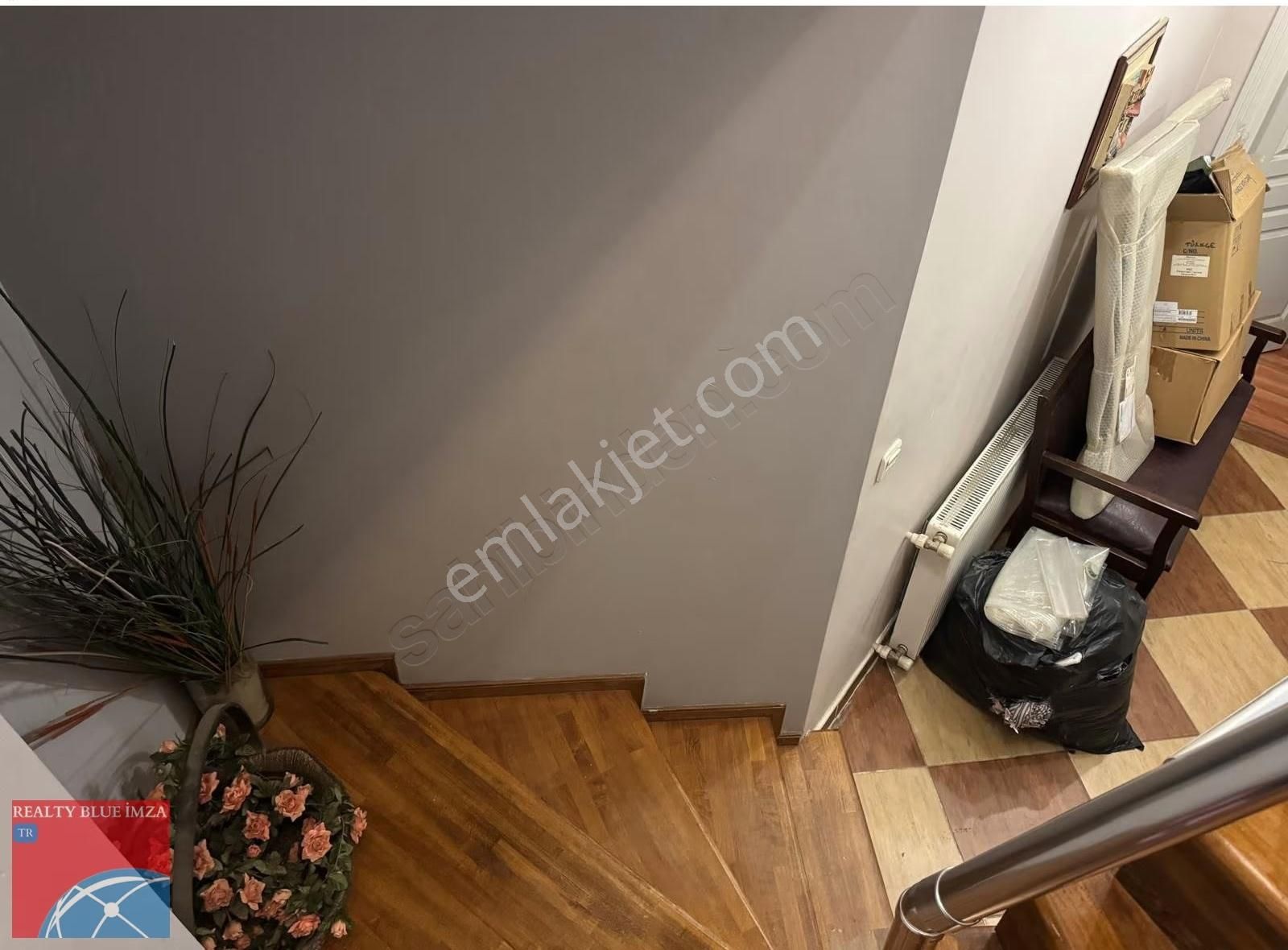 Site Mahallesinde 3+1 Ka. Otoparklı Daire - Görsel 4