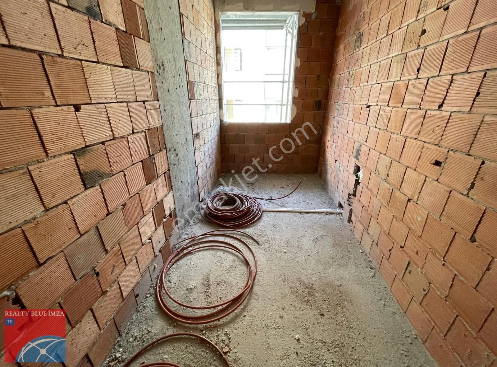 Sancaktepe'de Krediye Uygun Sıfır 2+1 Arakat Daire - Görsel 4