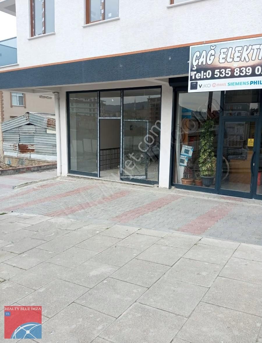 Sultanbeyli Akşemsettin Mah. 110m Bodrumlu Dükkan Cadde Cepheli - Görsel 2