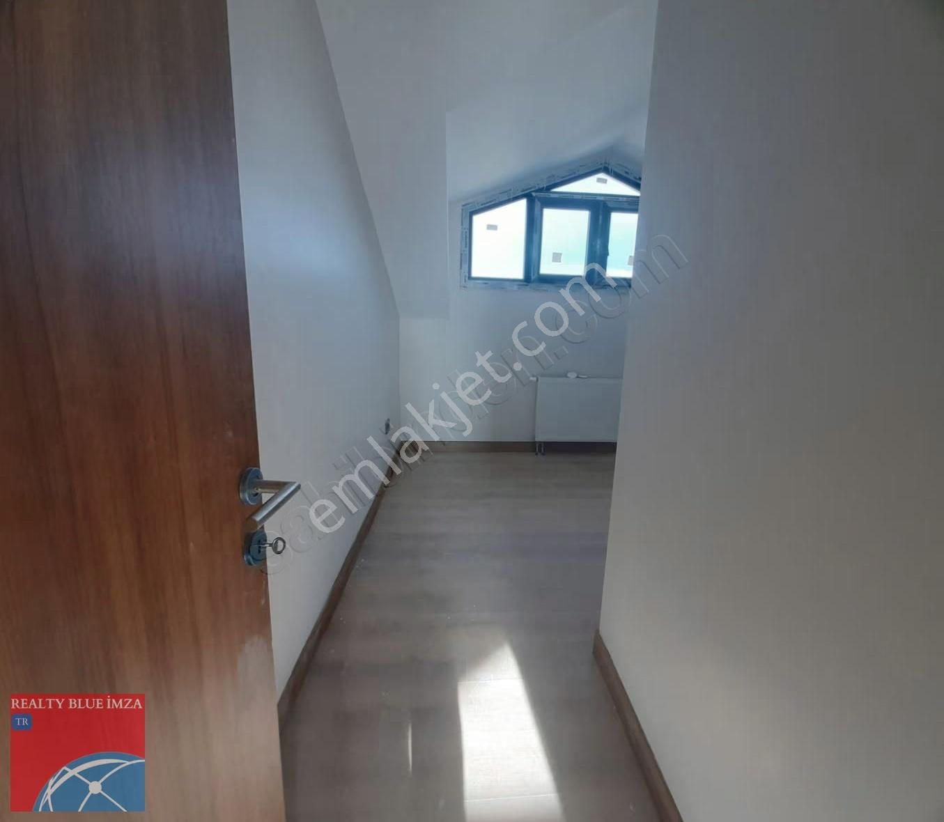 Üsküdar Küçüksu Kiralık 4.5+1 Daire (site İçi/rasathane Yakını) - Görsel 3