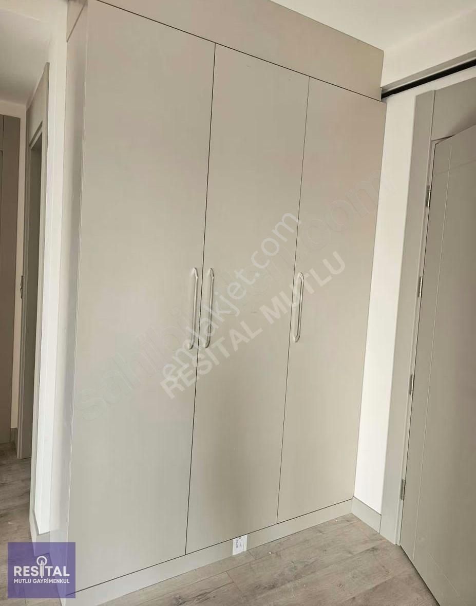 Rs Mutlu Kayapa Da Satılık Manzaralı Havuzlu Site İçi 2+1 Daire