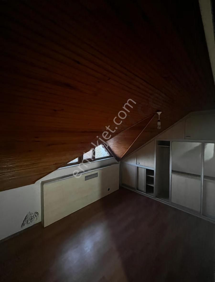 Pendik Esenler'de Ahşap Detaylı Şık Çatı Katı 2+1 Kiralık Daire - Görsel 20