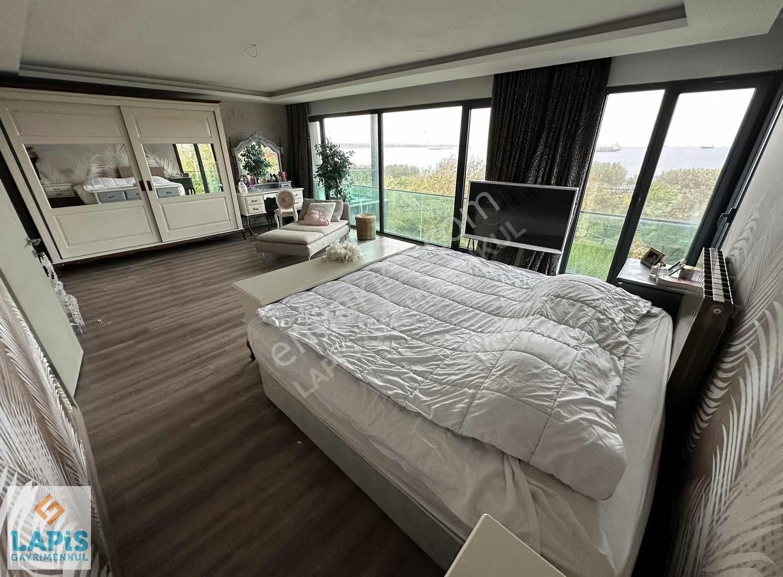 Yeni Yapı-denize Sıfır-kapanmaz Manzara-site İçi-havuzlu 6+ 1 - Görsel 25