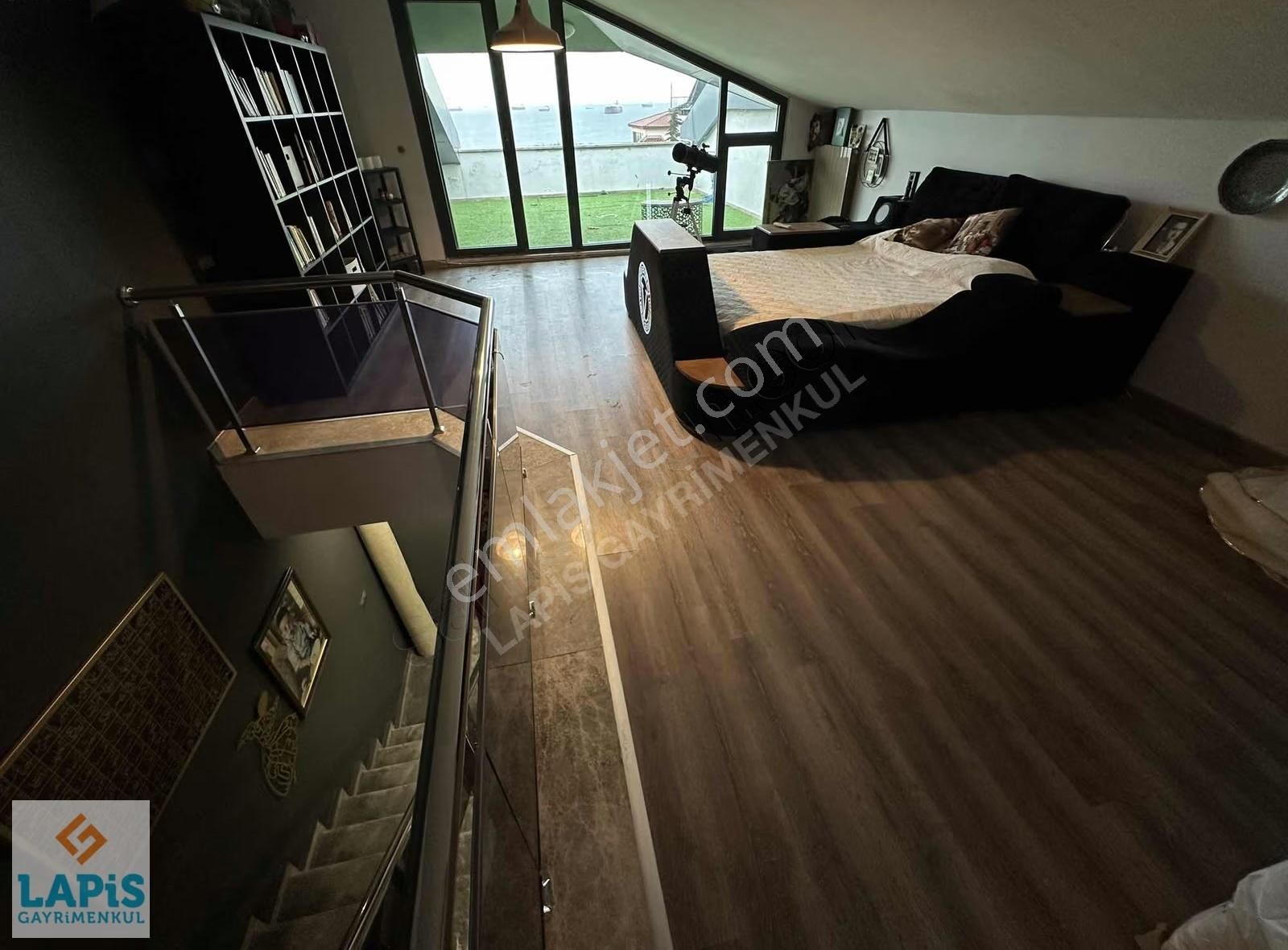 Yeni Yapı-denize Sıfır-kapanmaz Manzara-site İçi-havuzlu 6+ 1 - Görsel 16