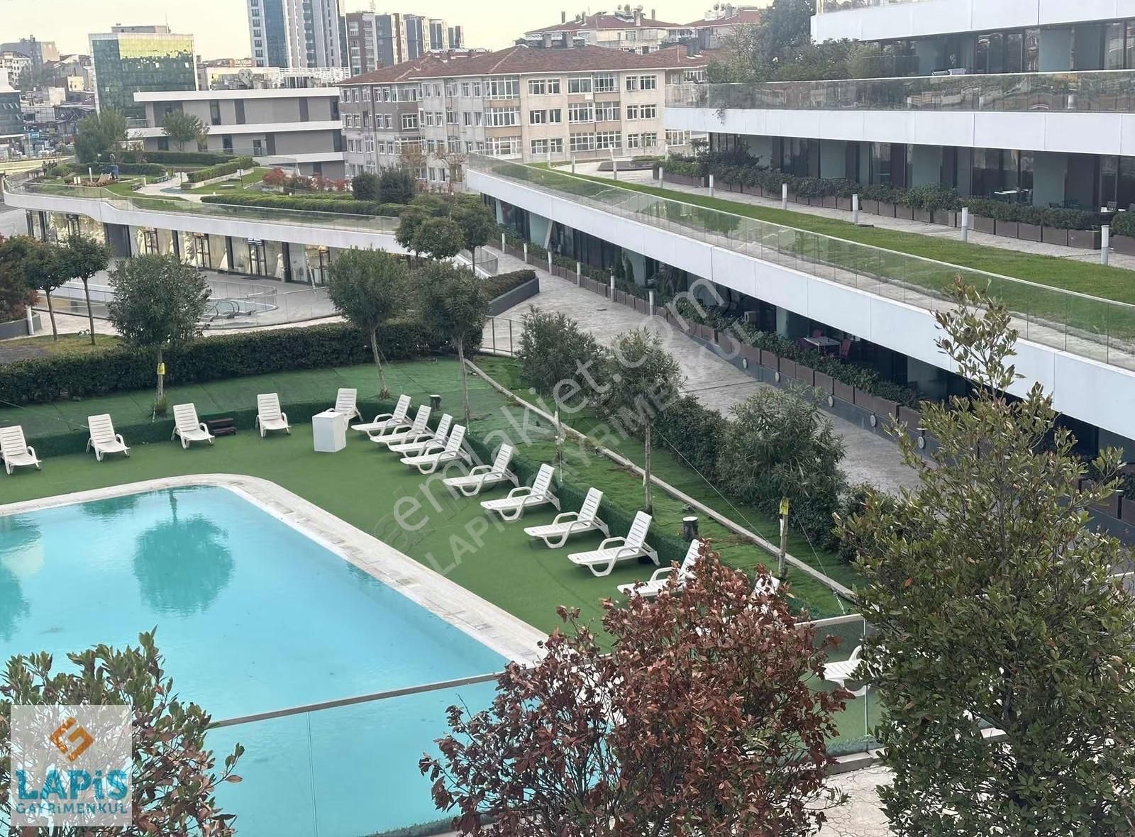 Platform Merterde Teras Katlı En Geniş 1+1 110 M2 - Görsel 23