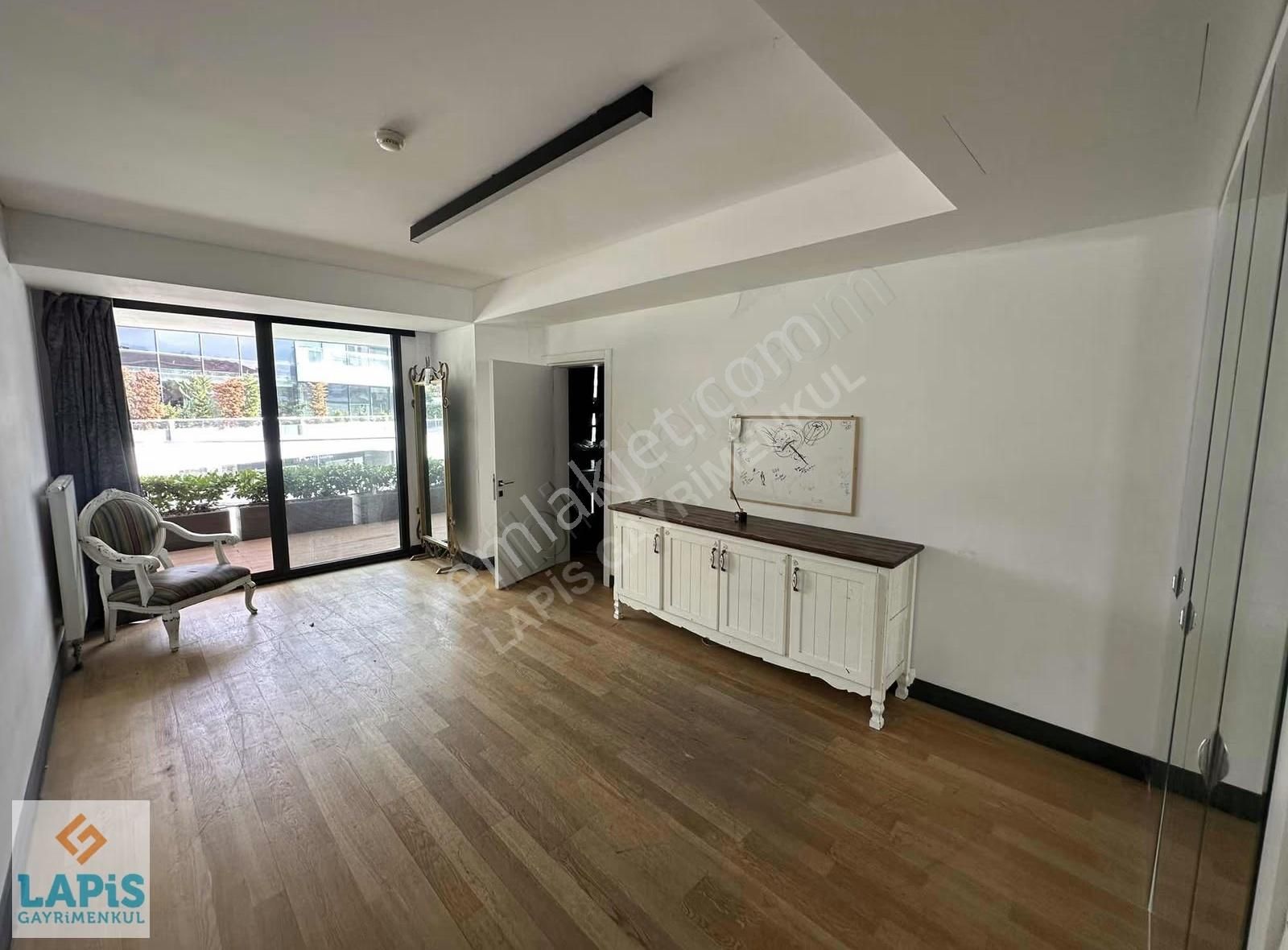 Platform Merterde Teras Katlı En Geniş 1+1 110 M2 - Görsel 16