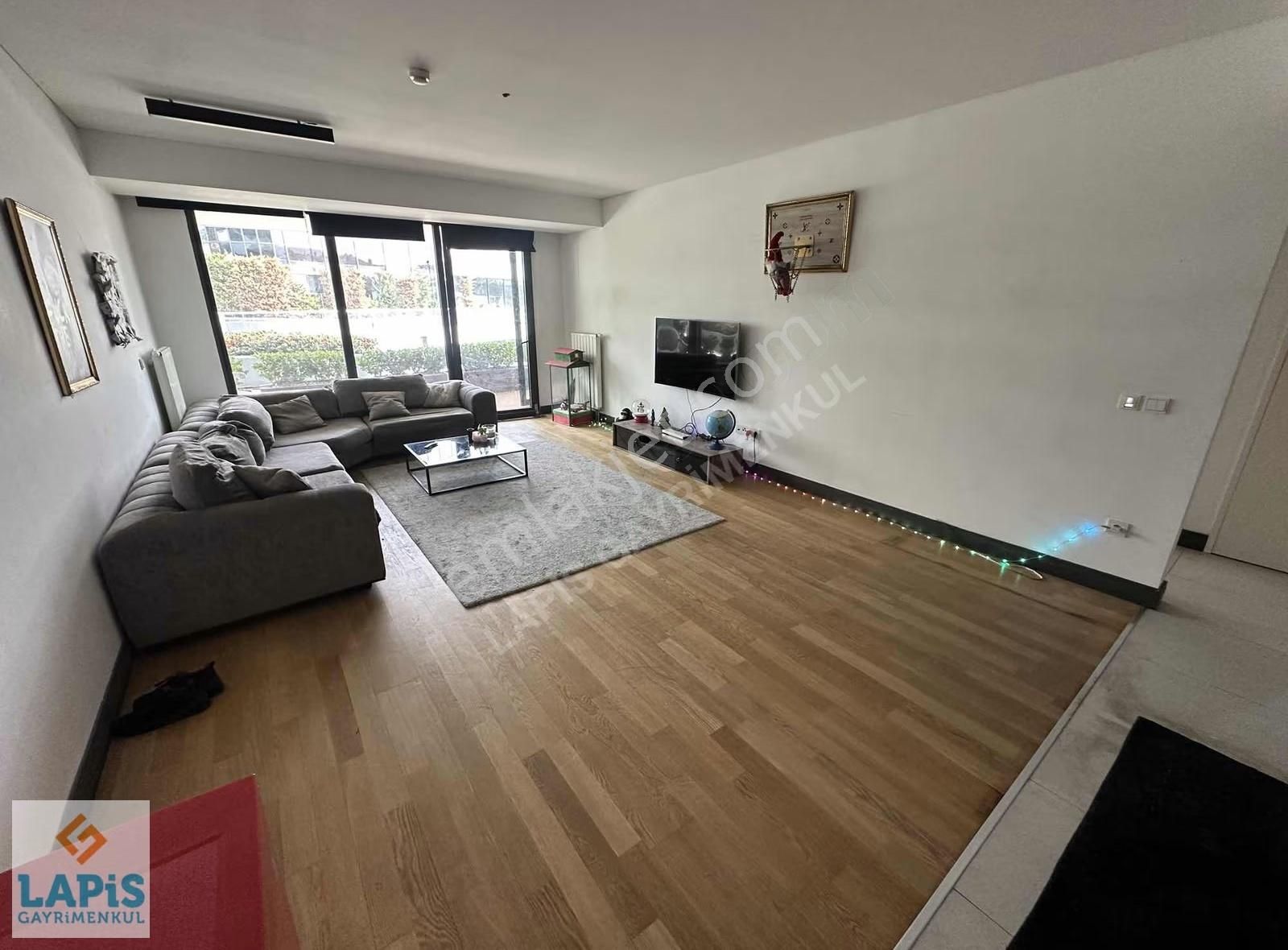 Platform Merterde Teras Katlı En Geniş 1+1 110 M2 - Görsel 12