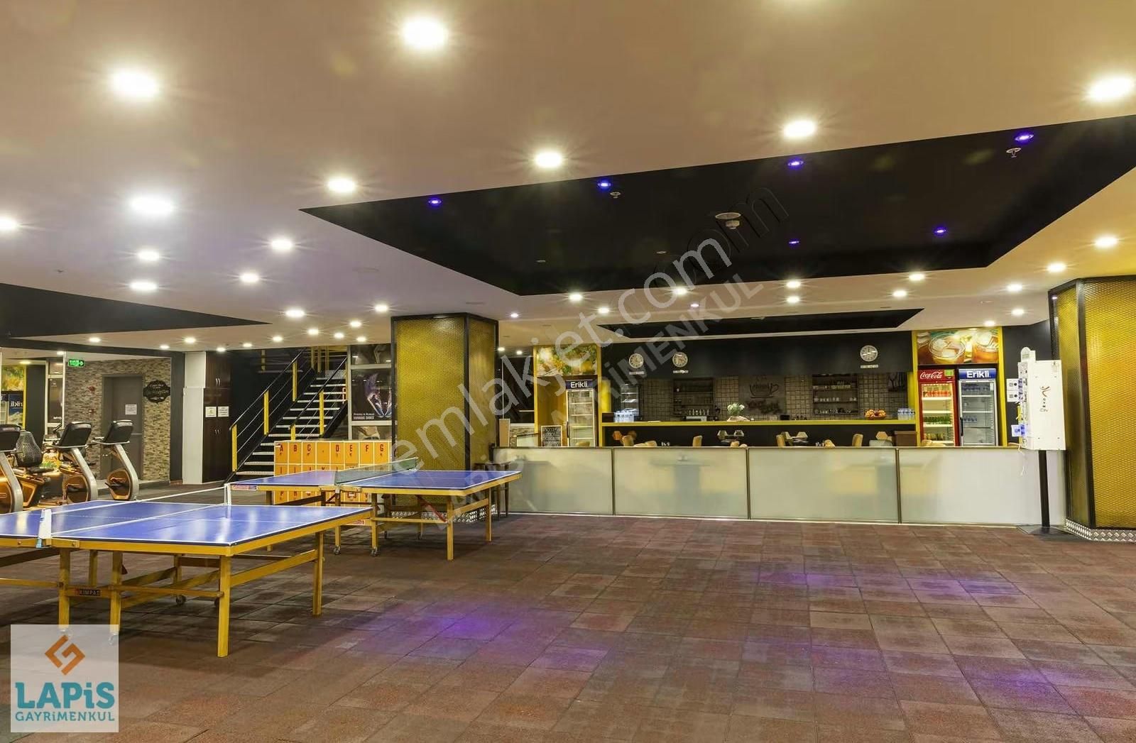 Platform Merterde Teras Katlı En Geniş 1+1 110 M2 - Görsel 24