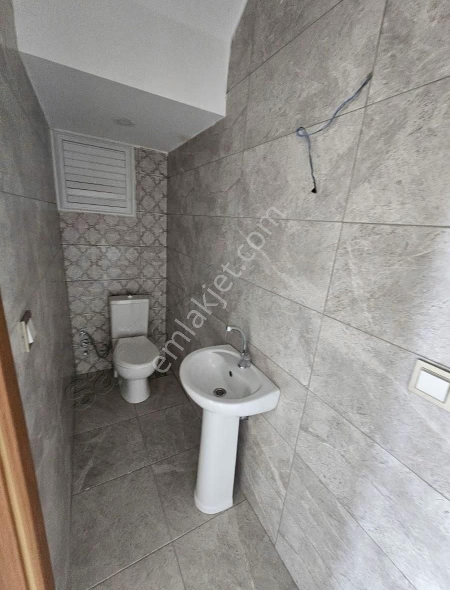 Güzelyalı Burgaz Mah.satılık 5+1 Dublex Daire - Görsel 13