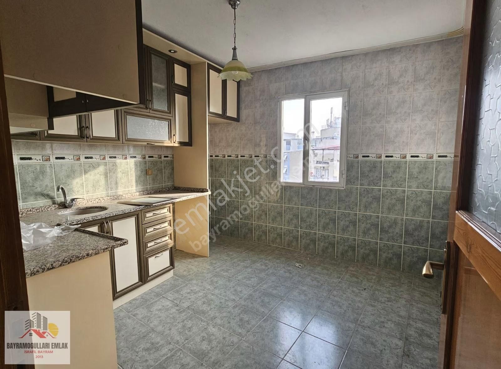 Bayramoğulları Emlaktan Fırat Mah Kiralık 2+1 115m2 Daire - Görsel 12