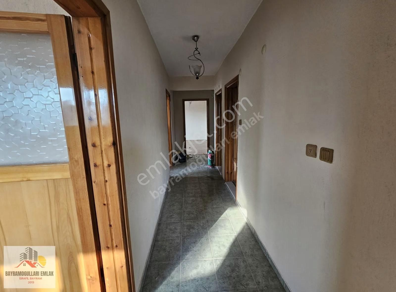 Bayramoğulları Emlaktan Fırat Mah Kiralık 2+1 115m2 Daire - Görsel 8