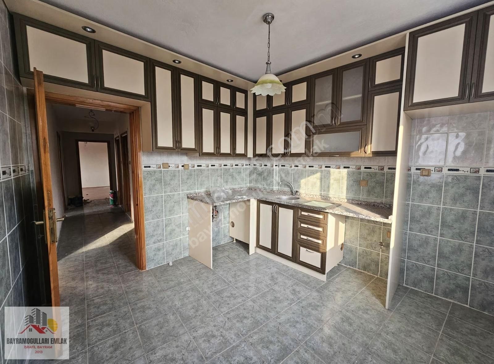 Bayramoğulları Emlaktan Fırat Mah Kiralık 2+1 115m2 Daire - Görsel 15