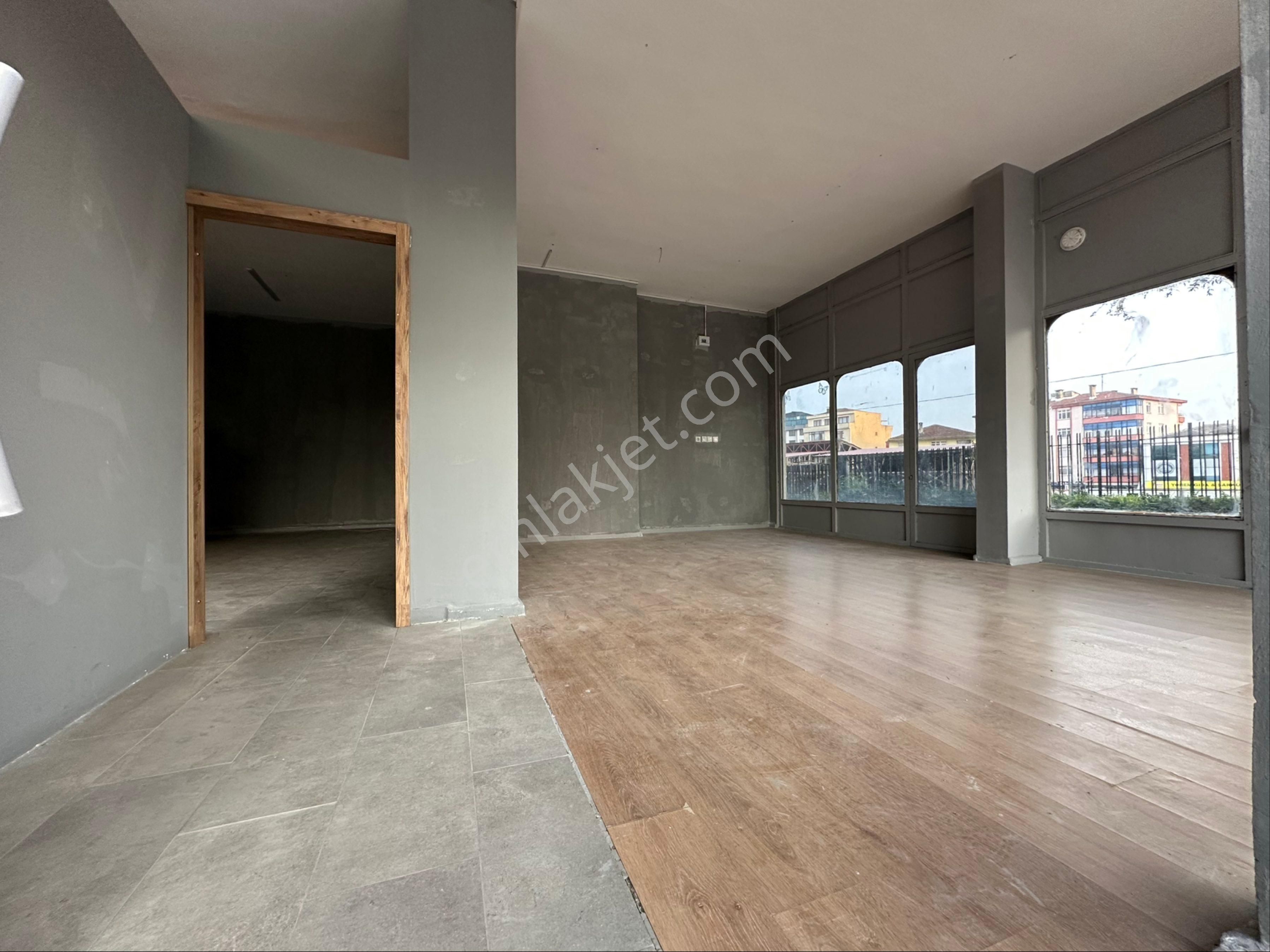Samandıra Merkezde 150 M2 Kiralık Dükkan - Görsel 17