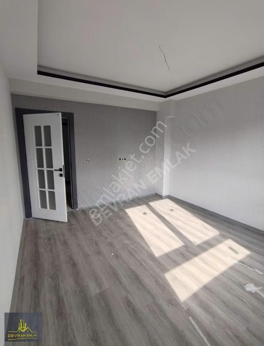 Yaylapınar'da Mükemmel Konumda Satılık 3+1 Ultra Lüks Daire - Görsel 12