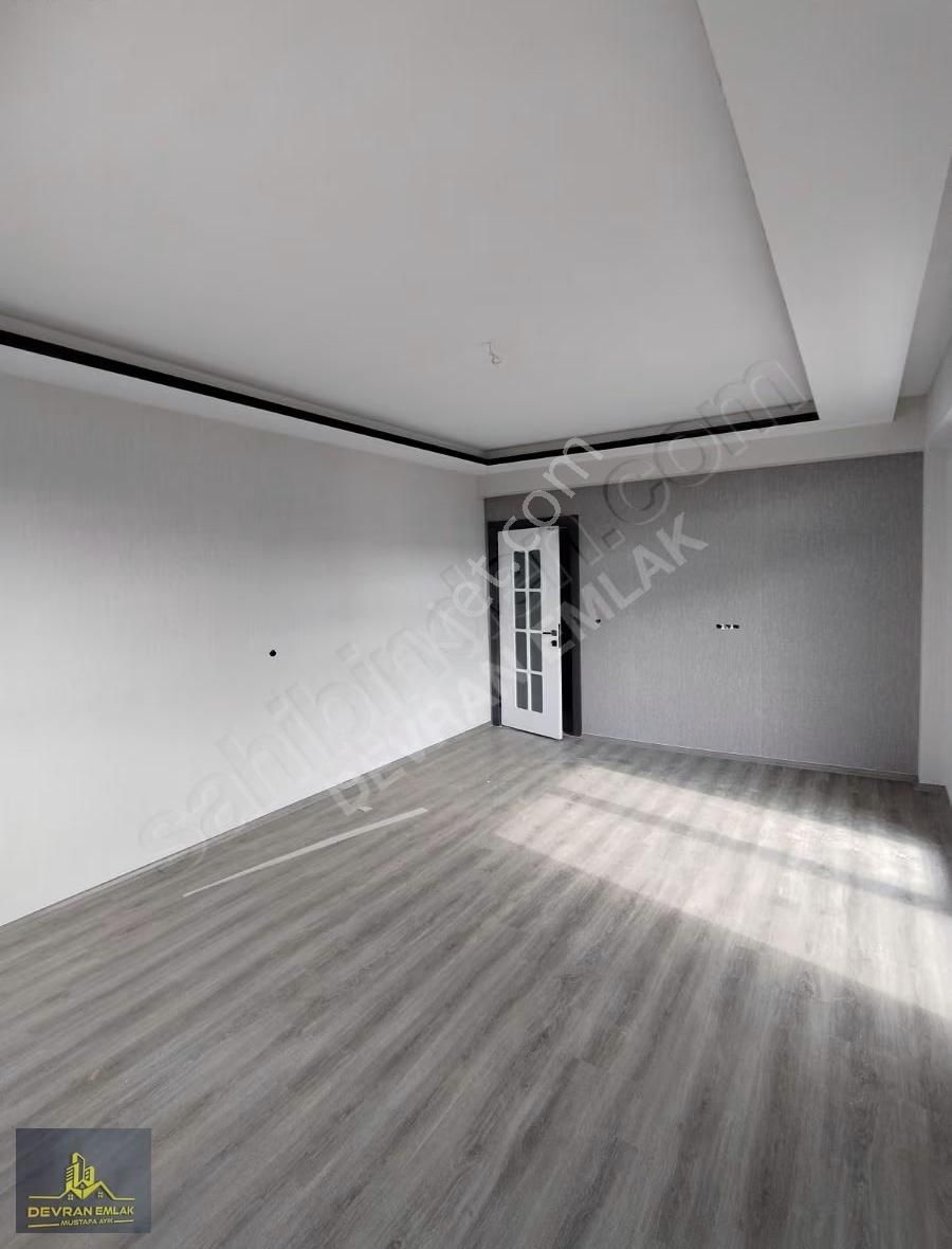 Yaylapınar'da Mükemmel Konumda Satılık 3+1 Ultra Lüks Daire - Görsel 2