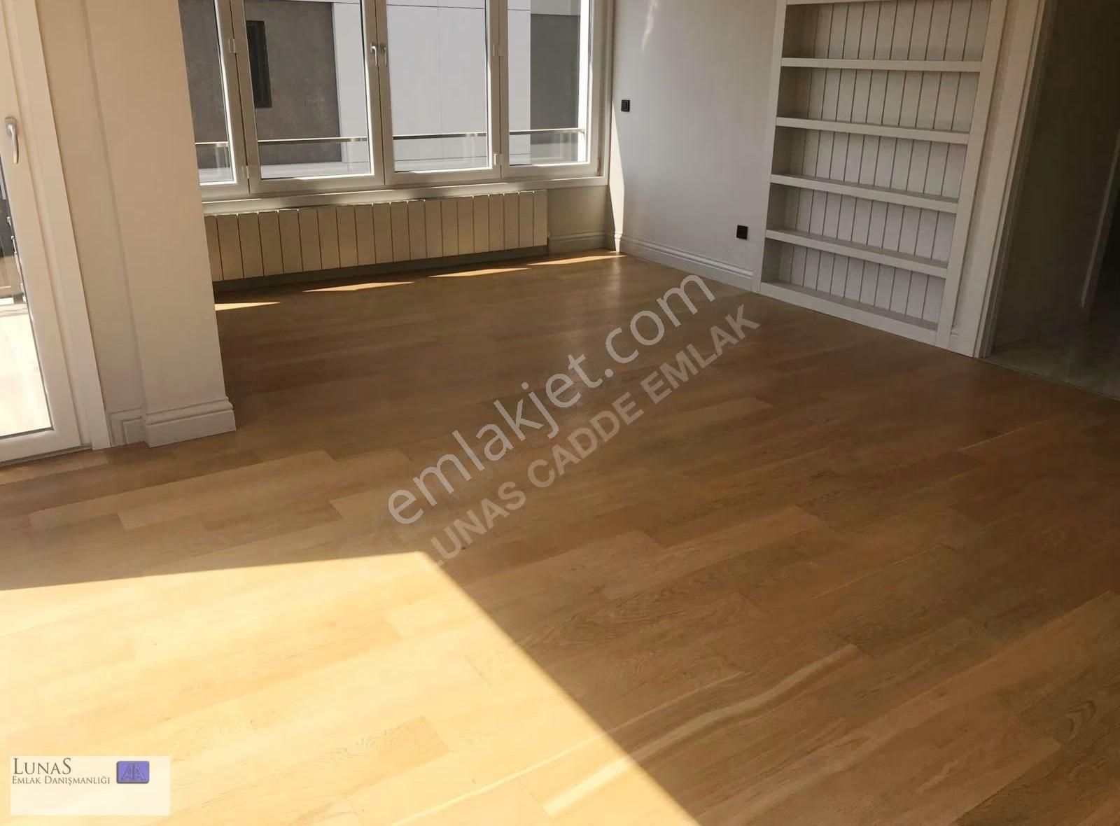 Lunas'dan Fb Sahil'de Deniz Manzaralı Balkonlu 3+1 105 M2 Net - Görsel 5