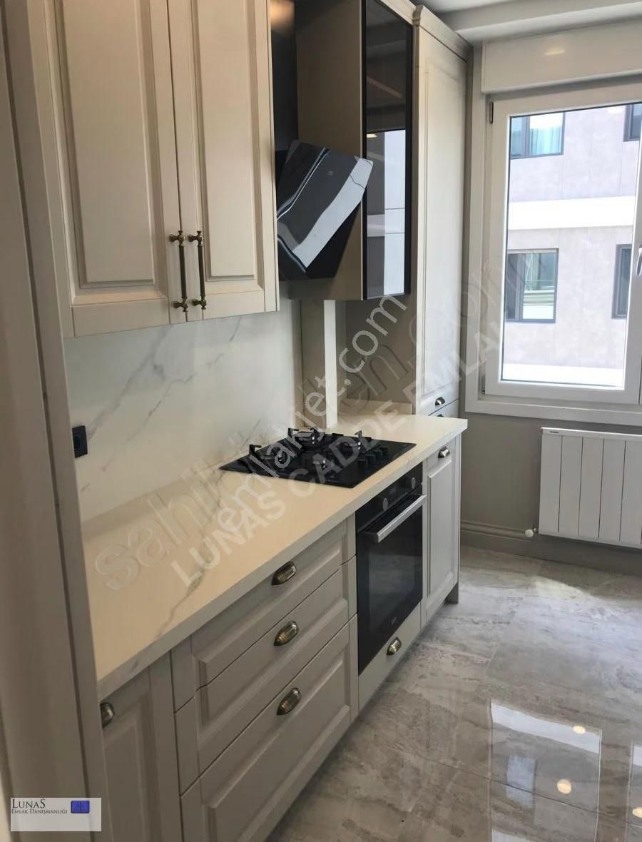 Lunas'dan Fb Sahil'de Deniz Manzaralı Balkonlu 3+1 105 M2 Net - Görsel 7