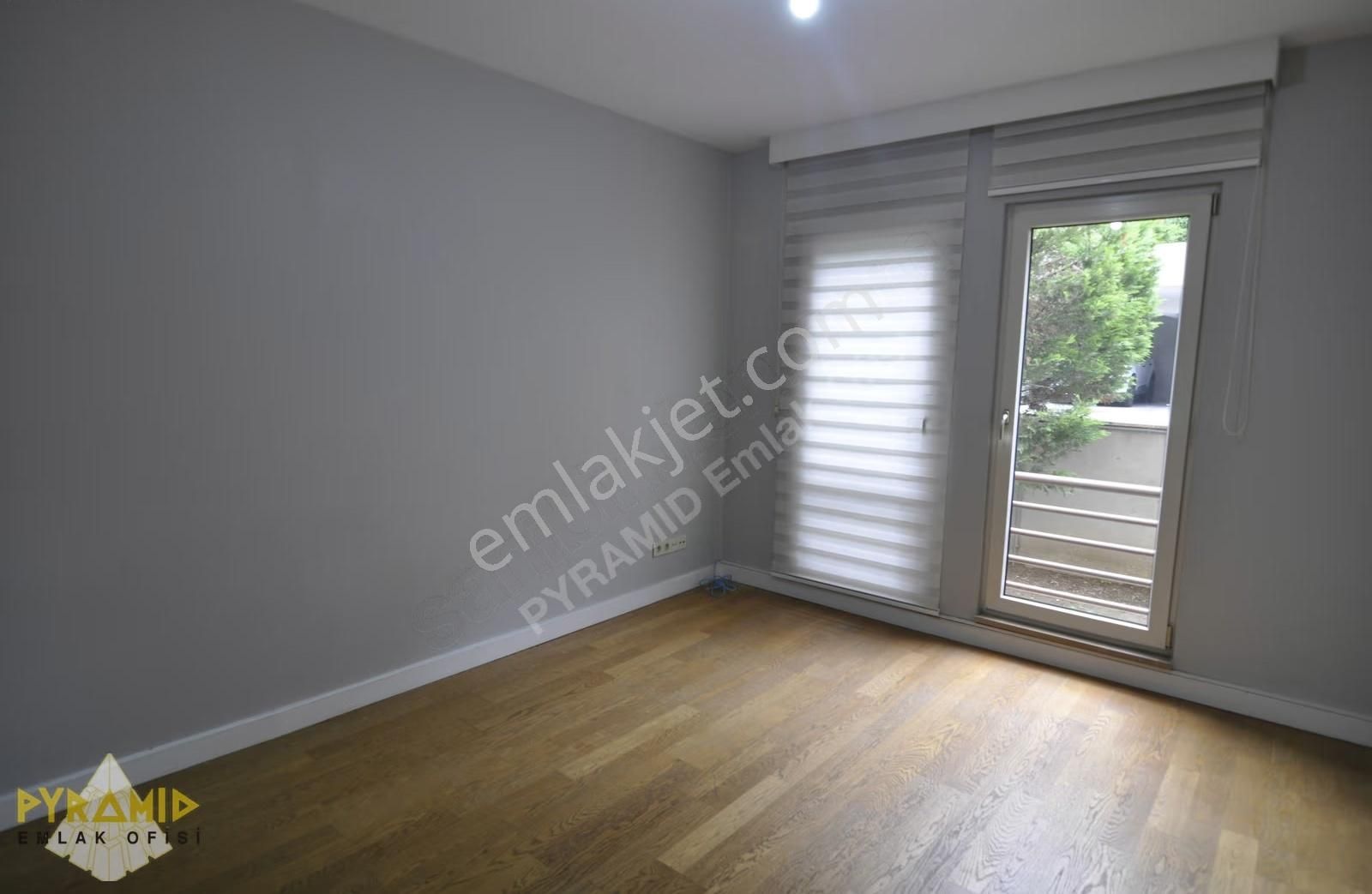 Pyramıd'den Bosphorus City 1.sıra Eşsiz Konumlu 4+1 Yalı Dairesi - Görsel 9