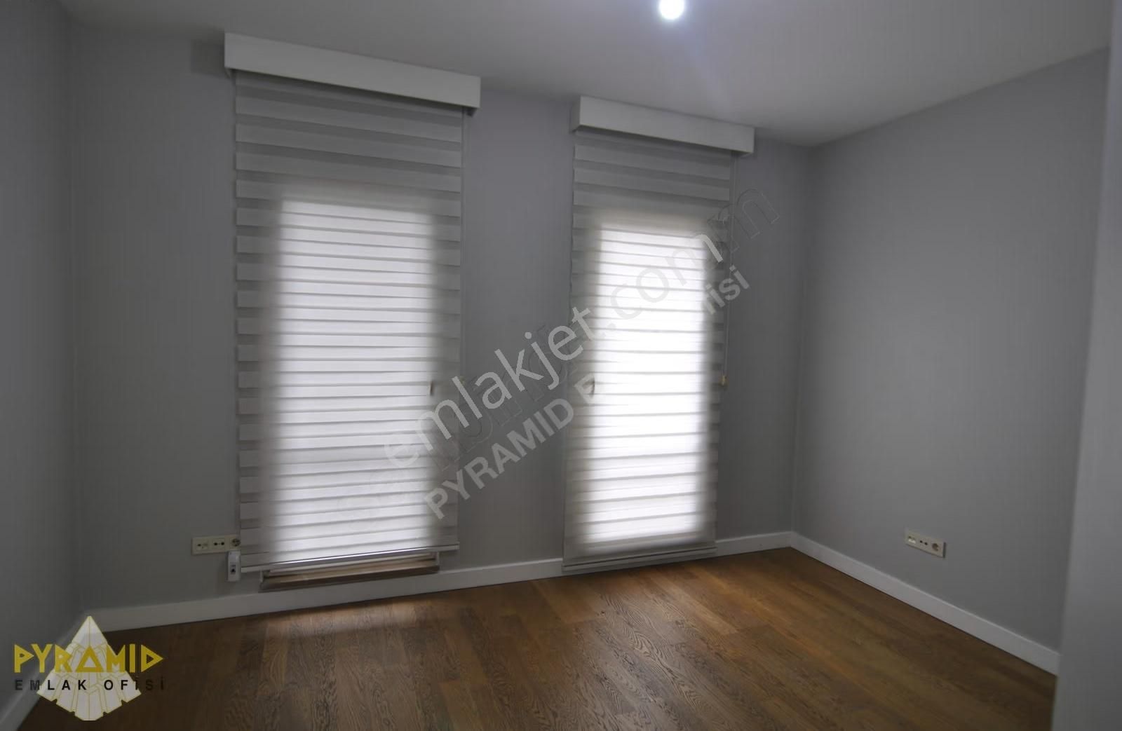 Pyramıd'den Bosphorus City 1.sıra Eşsiz Konumlu 4+1 Yalı Dairesi - Görsel 16