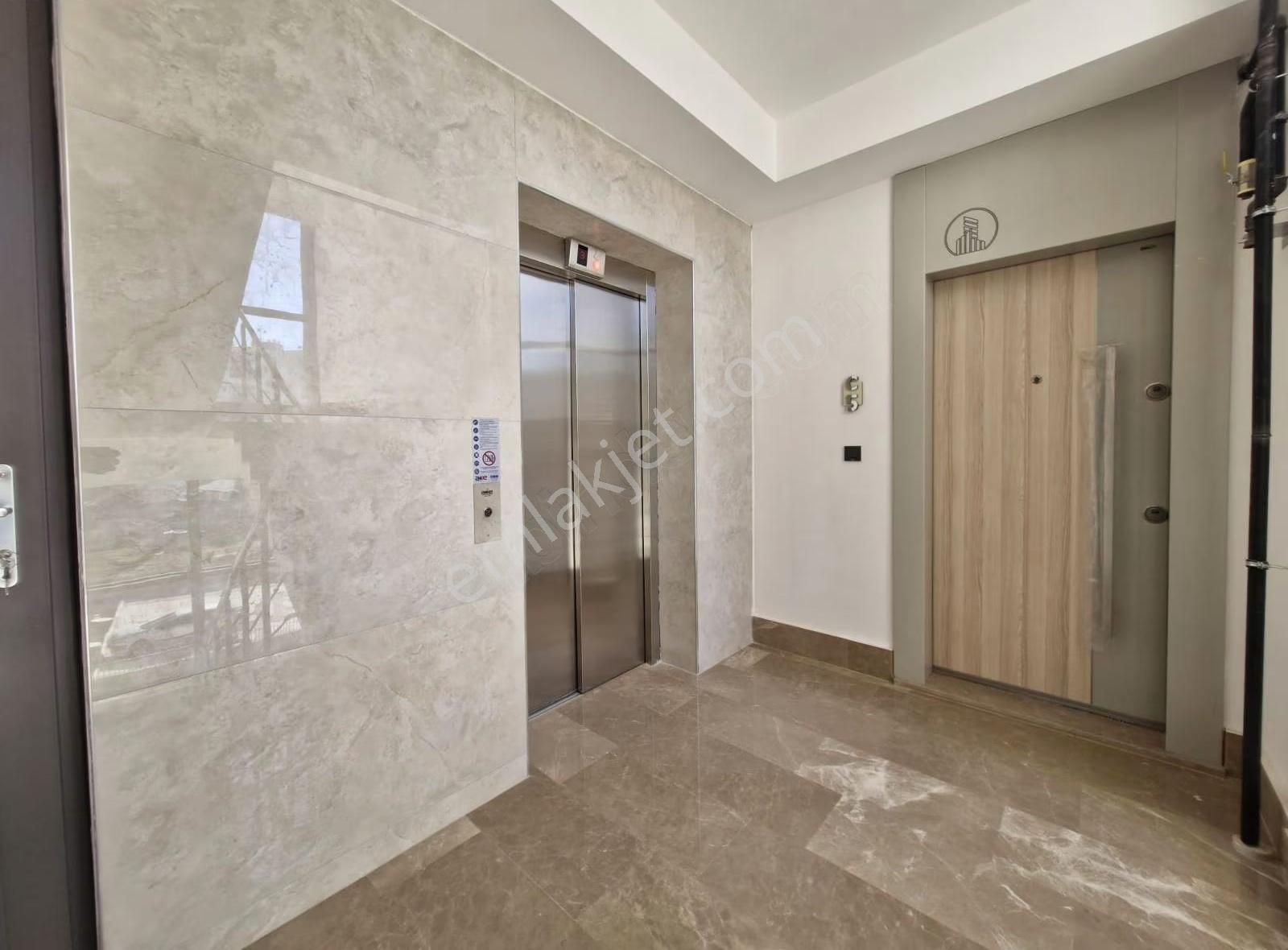 Bahçayaka Mahallesinde Lüx 2+1 Daire - Görsel 23