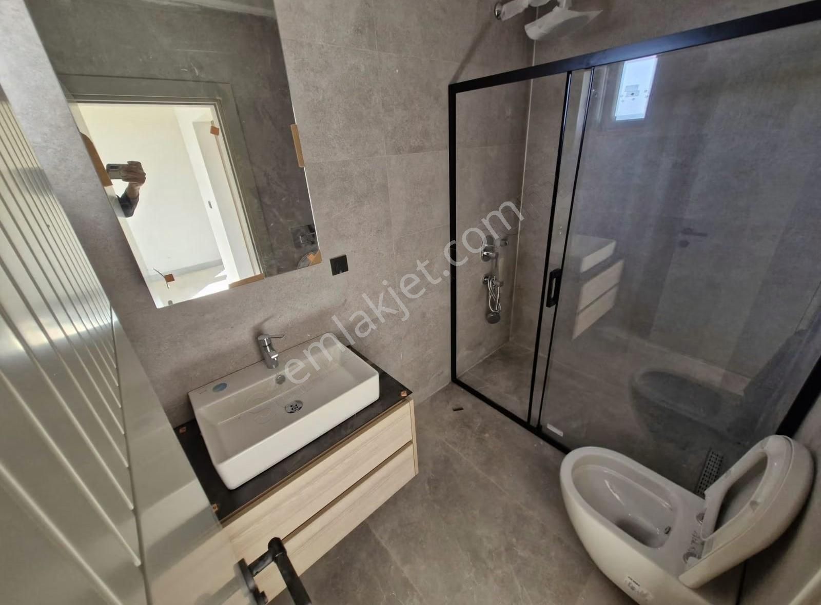 Bahçayaka Mahallesinde Lüx 2+1 Daire - Görsel 14