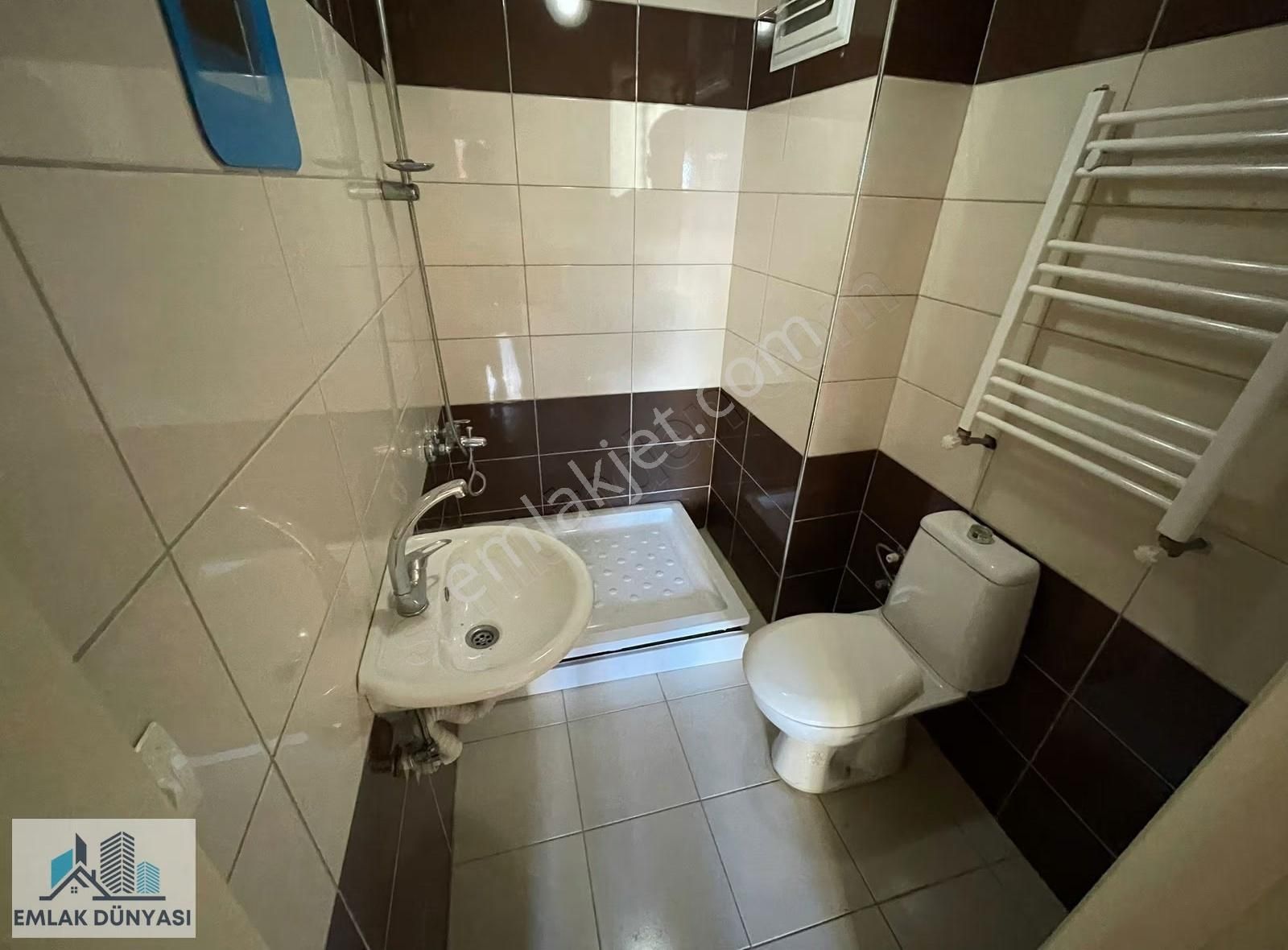 Emlak Dünyasından Satılık Aydınevlerde 3+1 Uygun Fiyatlı Daire - Görsel 14