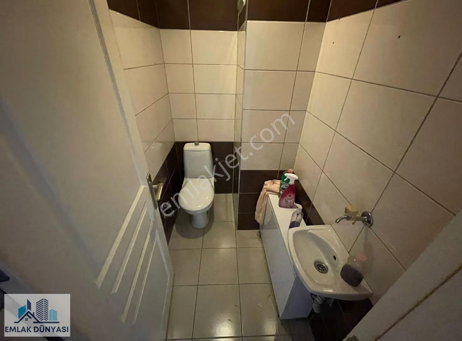 Emlak Dünyasından Satılık Aydınevlerde 3+1 Uygun Fiyatlı Daire - Görsel 12