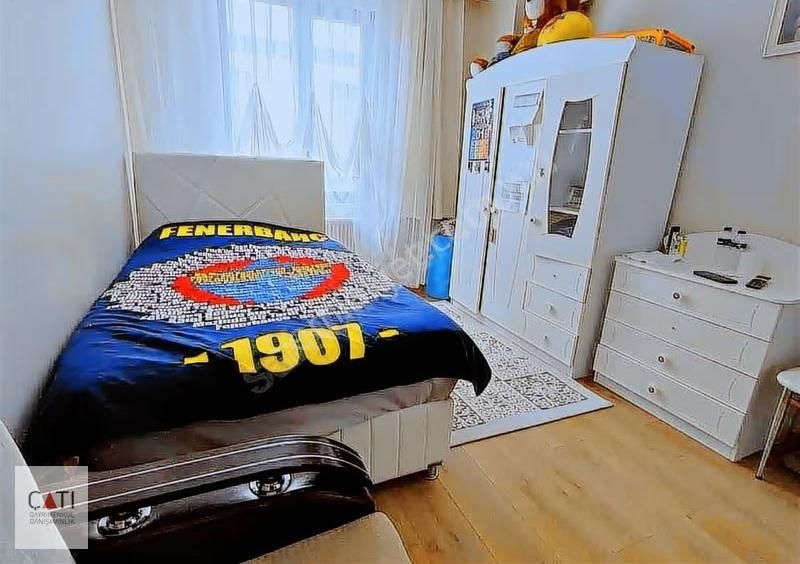 Postane Mahallesi Ersoy Apartmanı Satılık 3+1 Daire