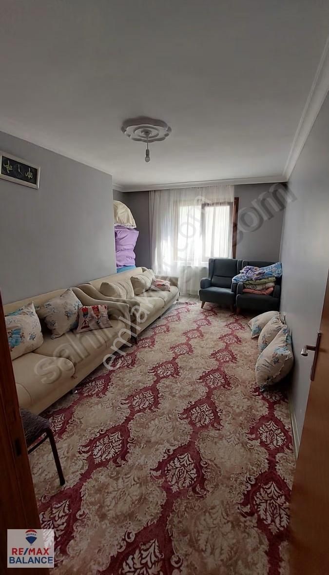 Fatih Mahallesi 3+1 Ferah Satılık Daire - Görsel 3