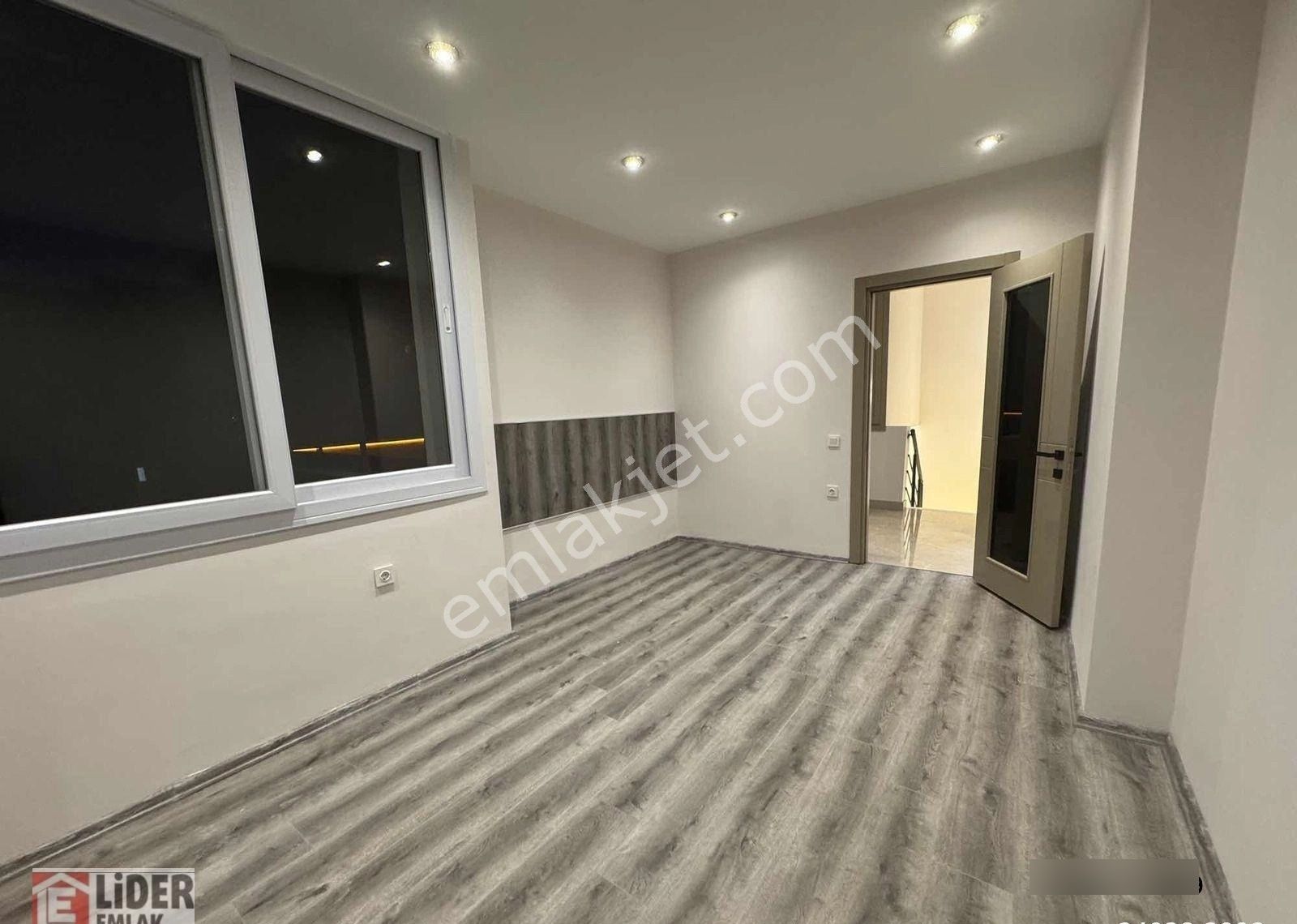 Lider'den Az Katlı Dublex Teraslı Özel İşçilikli 3 Banyolu 5+1 - Görsel 2