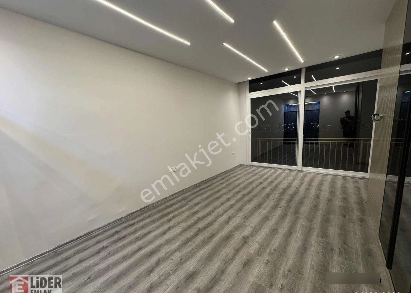 Lider'den Az Katlı Dublex Teraslı Özel İşçilikli 3 Banyolu 5+1 - Görsel 8