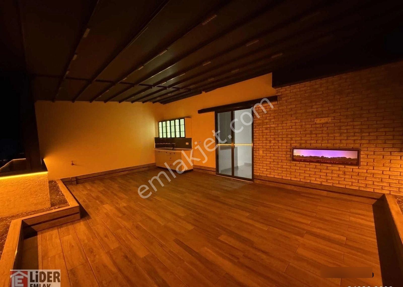 Lider'den Az Katlı Dublex Teraslı Özel İşçilikli 3 Banyolu 5+1 - Görsel 19