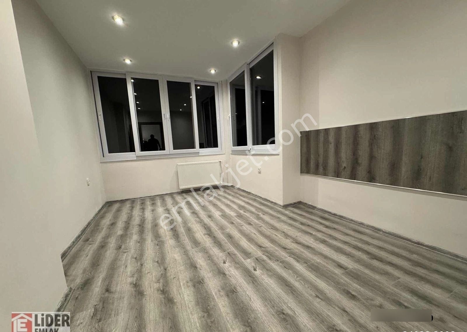 Lider'den Az Katlı Dublex Teraslı Özel İşçilikli 3 Banyolu 5+1 - Görsel 7