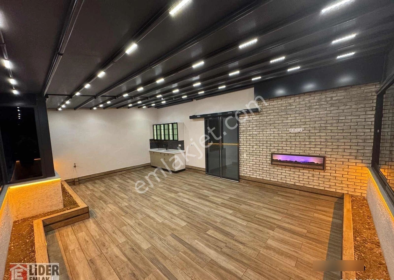 Lider'den Az Katlı Dublex Teraslı Özel İşçilikli 3 Banyolu 5+1 - Görsel 13