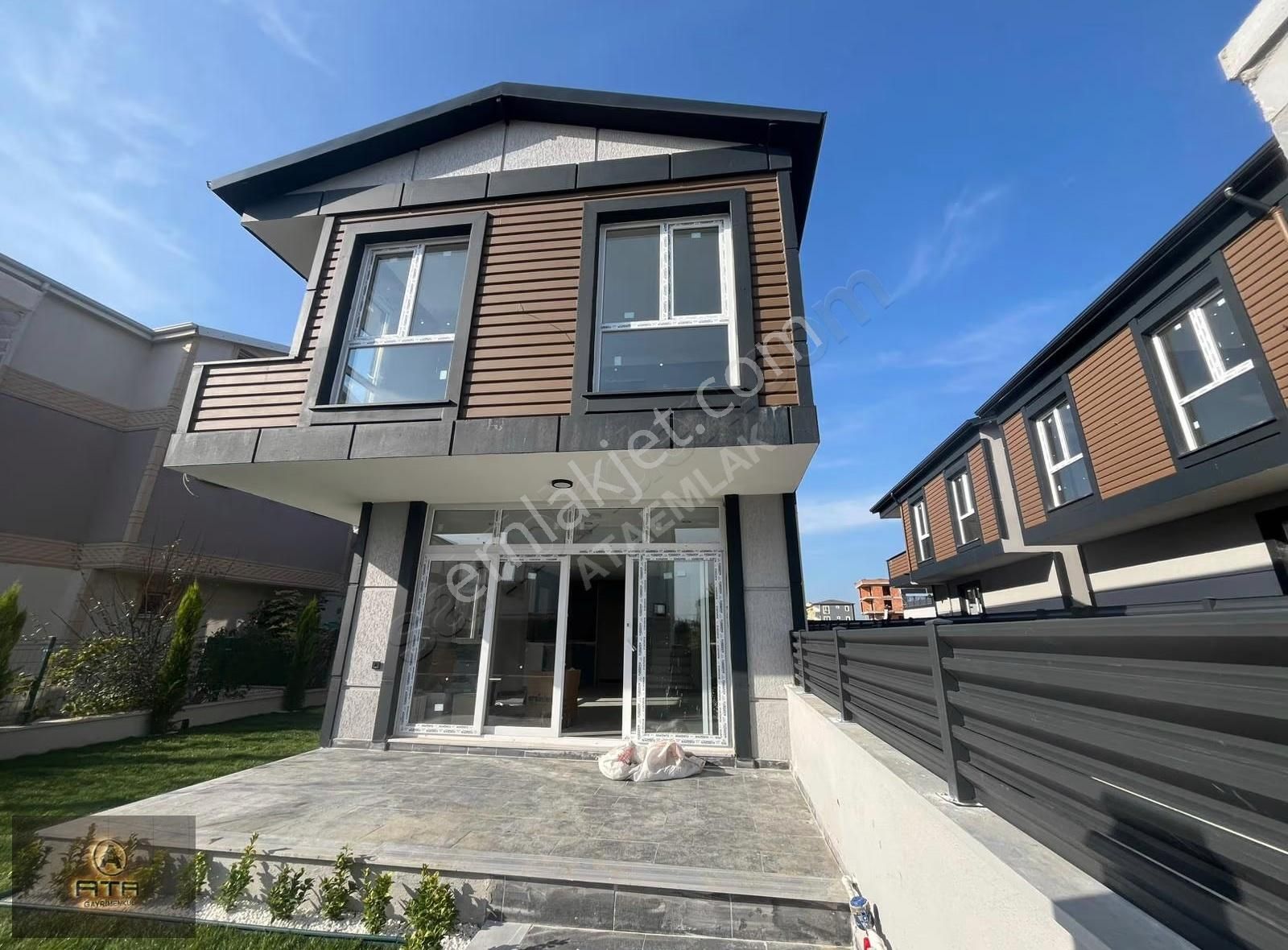 Ata Gayrimenkul'den 2 Katlı 3+1 Bahçe Peyzajlı Satılık Lüx Villa - Görsel 6