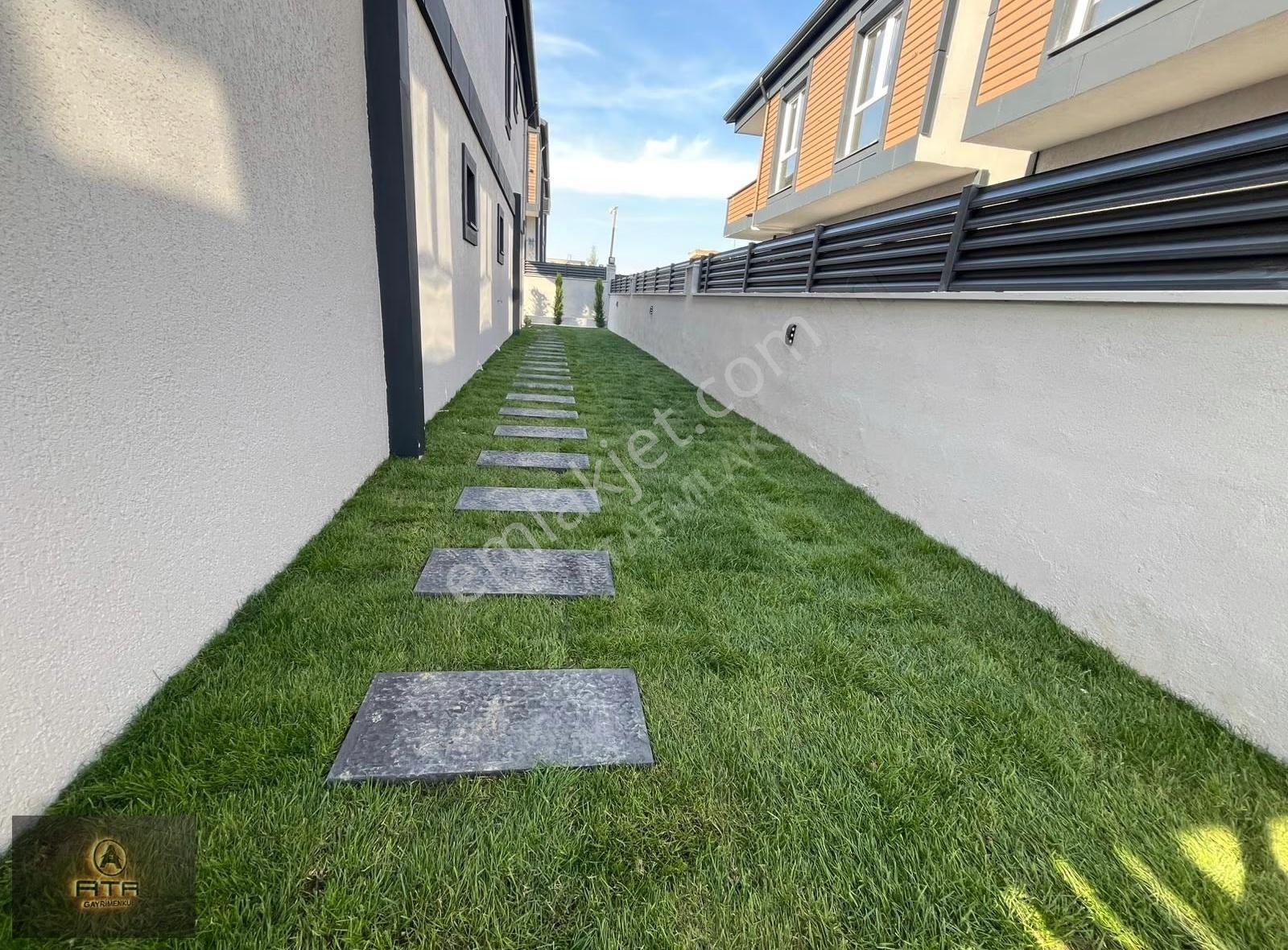 Ata Gayrimenkul'den 2 Katlı 3+1 Bahçe Peyzajlı Satılık Lüx Villa - Görsel 10