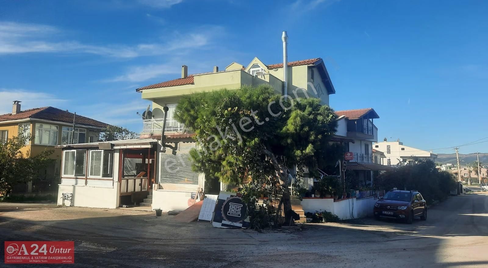 Urla Kalabak'ta Satılık İki Daireli Ve Bir Dükkanlı 276m2 Arsada - Görsel 10