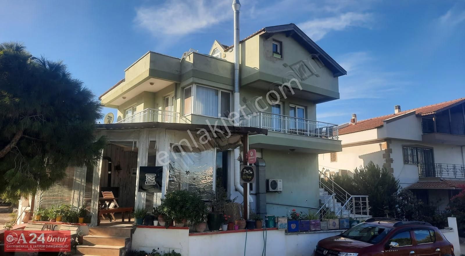 Urla Kalabak'ta Satılık İki Daireli Ve Bir Dükkanlı 276m2 Arsada - Görsel 7